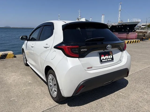 Toyota Yaris HYBRID Z 2023 — миниатюра 2
