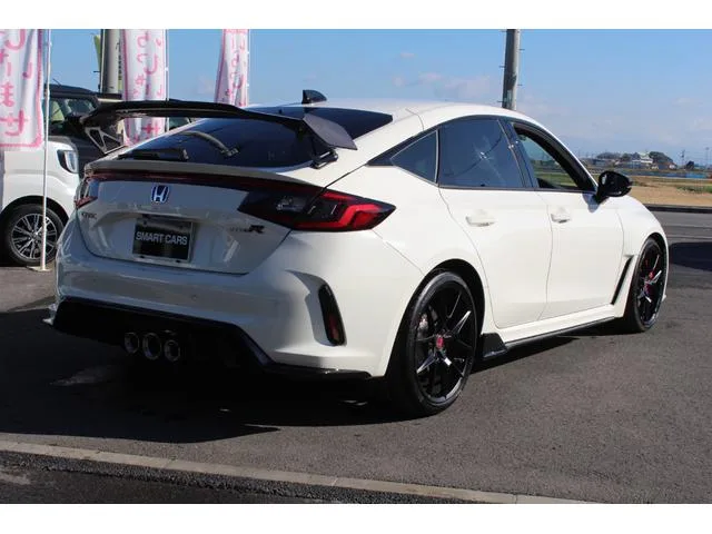 Honda CIVIC TYPE R RACING BLACK PACKAGE 2025 — миниатюра 3
