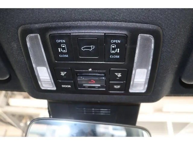 Toyota NOAH HYBRID S-Z 2023 — миниатюра 5