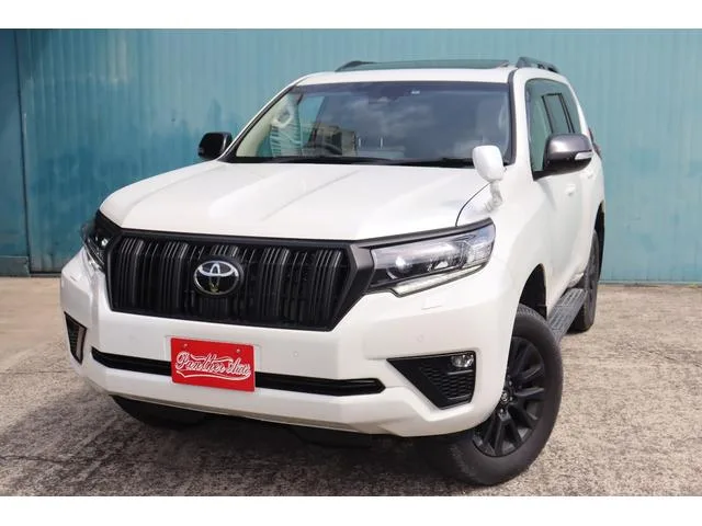 Toyota Land Cruiser Prado TX L PACKAGE MATT BLACK EDITION 2023 — фото 1, купить с доставкой в Москву