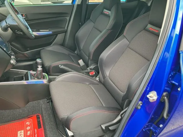 Suzuki SWIFT SPORT ZC33S FINAL EDITION 2025 — миниатюра 5