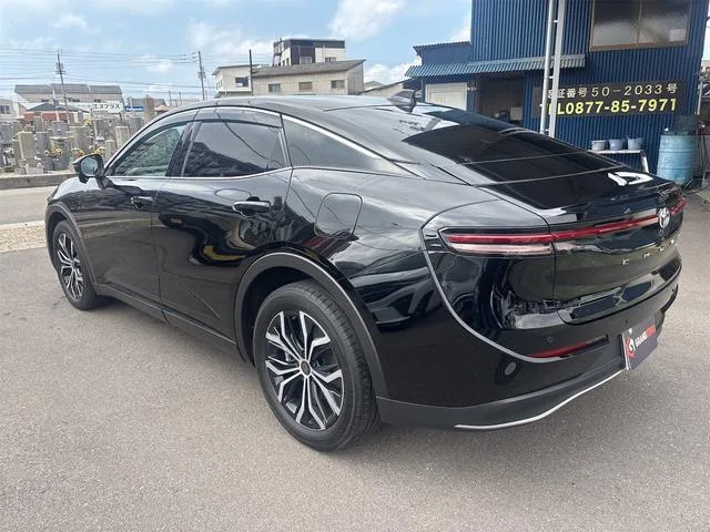 Toyota CROWN CROSSOVER G 2023 — миниатюра 2