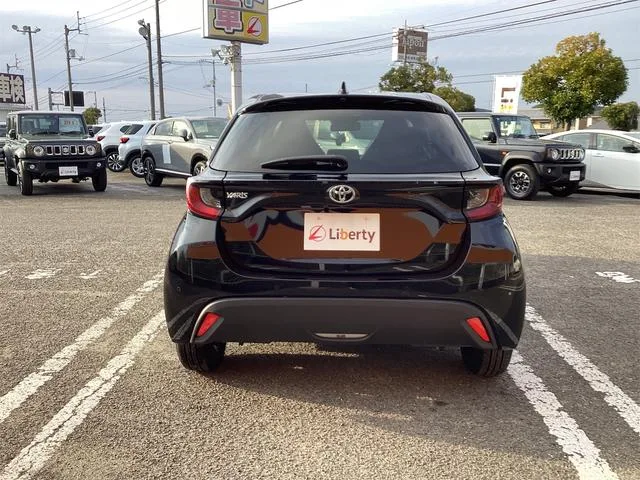 Toyota Yaris X 2024 — миниатюра 5