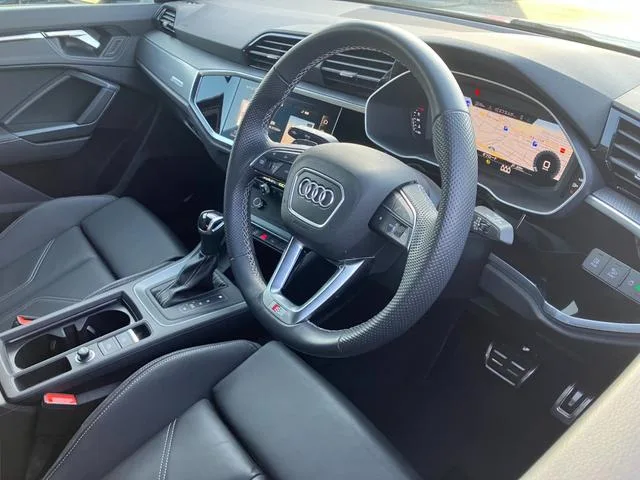 Audi Q3 35 TFSI S LINE 2023 — миниатюра 3