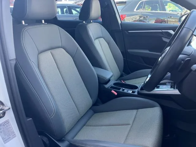 Audi A3 Sedan NEW URBAN STYLE 2023 — миниатюра 3