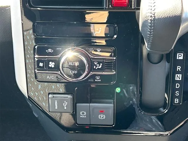 Daihatsu THOR CUSTOM G 2026 — миниатюра 3