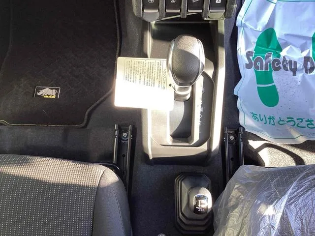 Suzuki Jimny XC 2025 — миниатюра 3
