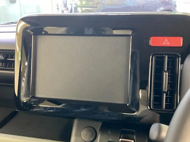 Suzuki SPACIA GEAR HYBRID XZ 2025 — миниатюра 2