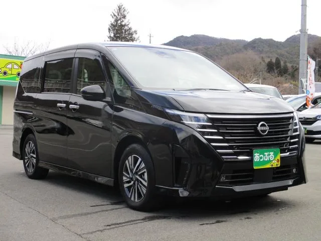 Nissan SERENA E-POWER HIGHWAY STAR V 2024 — миниатюра 2