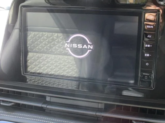 Nissan SERENA E-POWER HIGHWAY STAR V 2024 — миниатюра 3