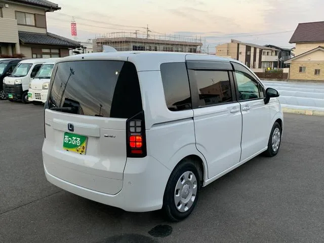 Honda FREED E:HEV AIR 2024 — миниатюра 3