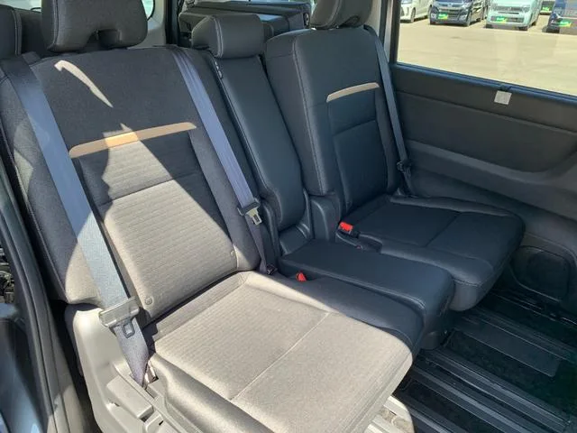Nissan SERENA E-POWER HIGHWAY STAR V 2024 — миниатюра 5