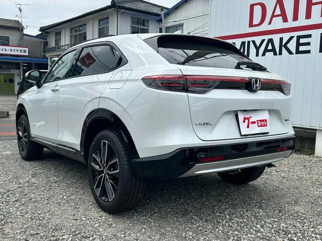 Honda VEZEL E:HEV Z 2026 — миниатюра 2