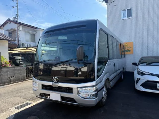 Toyota COASTER GX 2025 — фото 1, купить с доставкой в Москву