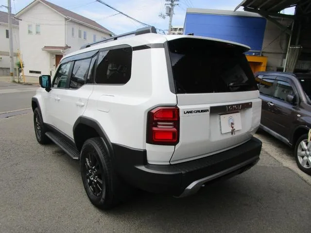 Toyota LAND CRUISER 250 VX 2024 — миниатюра 2