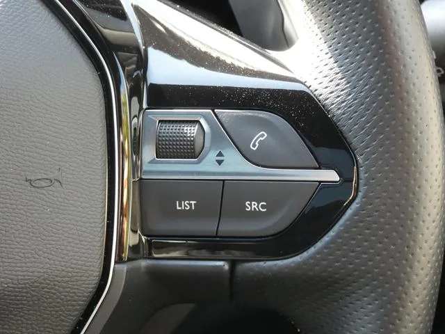 Peugeot 3008 GT HYBRID4 2025 — миниатюра 2