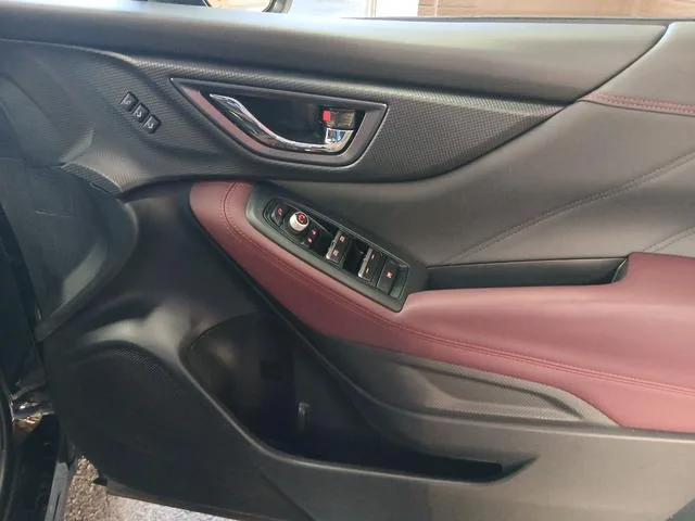 Subaru Forester STI SPORT 2023 — миниатюра 3