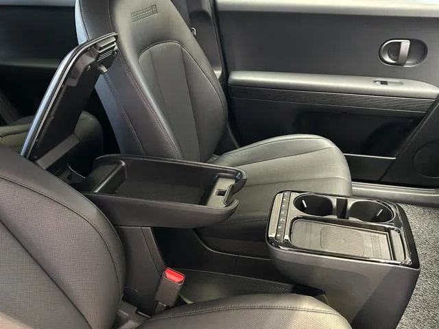 Hyundai Ioniq 5 VOYAGE 2024 — миниатюра 3