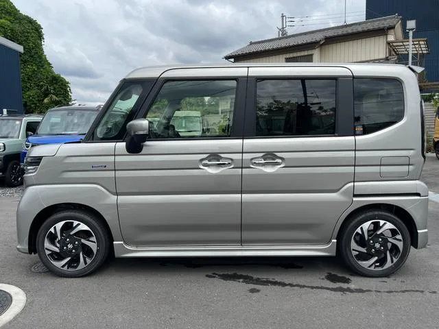 Suzuki SPACIA CUSTOM HYBRID XS TURBO 2025 — миниатюра 3