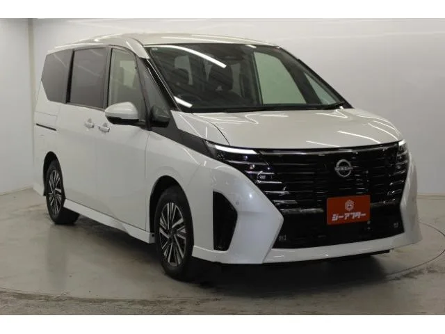 Nissan SERENA E-POWER HIGHWAY STAR V 2024 — миниатюра 2