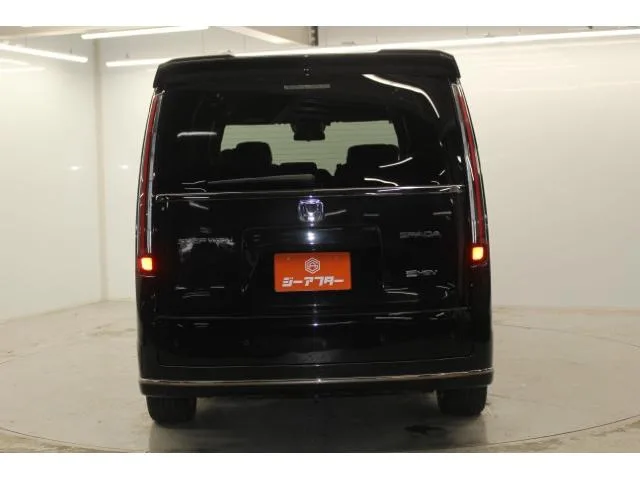 Honda STEPWAGON E:HEV SPADA 2023 — миниатюра 2
