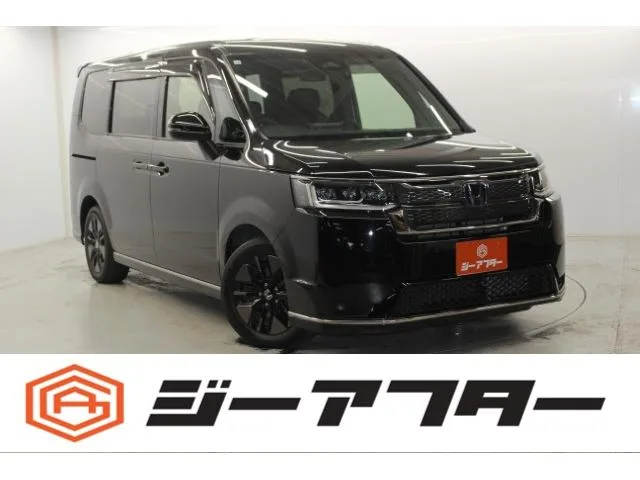 Honda STEPWAGON E:HEV SPADA 2023 — фото 1, купить с доставкой в Москву