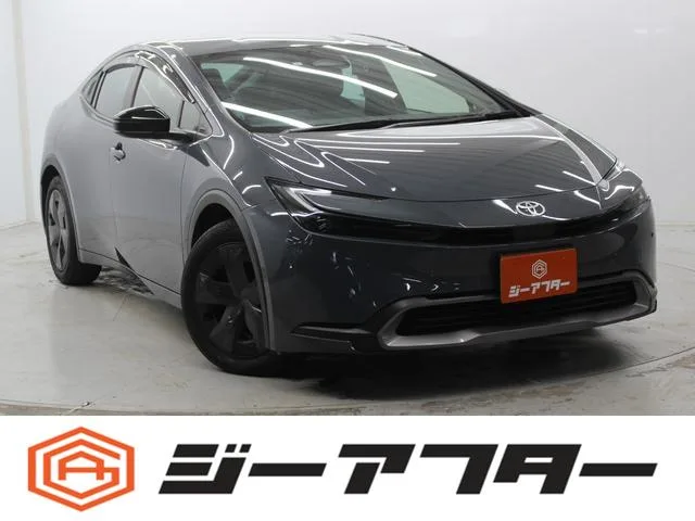 Toyota Prius U 2023 — фото 1, купить с доставкой в Москву