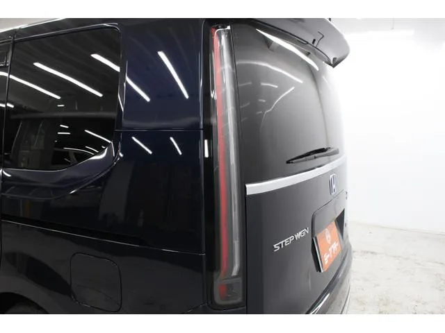 Honda STEPWAGON E:HEV SPADA PREMIUM LINE 2022 — миниатюра 5