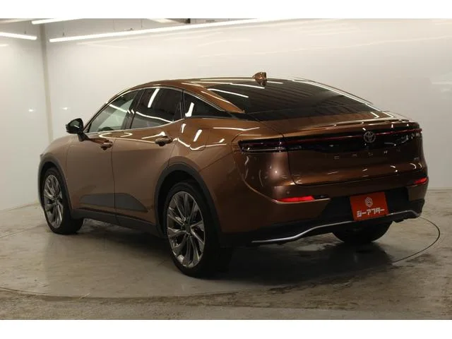 Toyota CROWN CROSSOVER G ADVANCED LEATHER PACKAGE 2023 — миниатюра 3