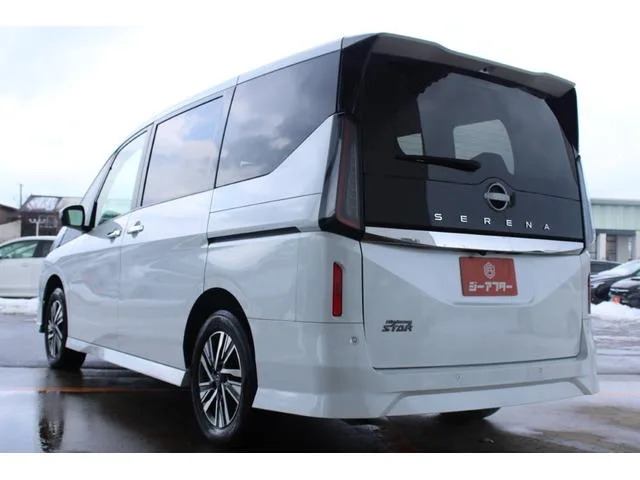 Nissan SERENA HIGHWAY STAR V 2023 — миниатюра 3