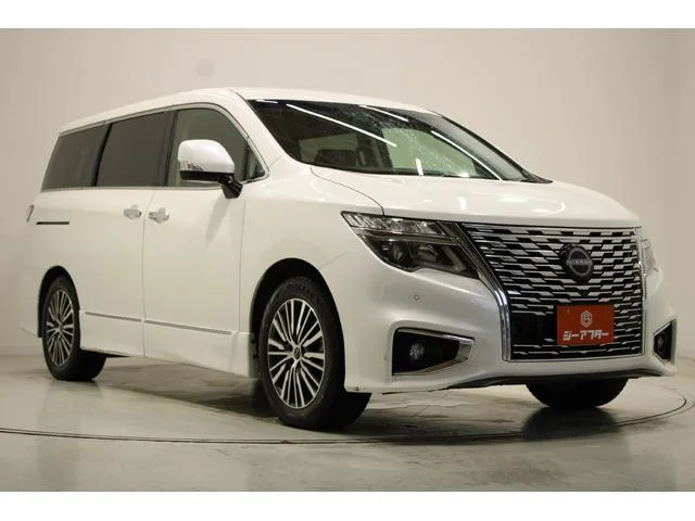 Nissan ELGRAND 250HIGHWAY STAR S 2024 — миниатюра 2