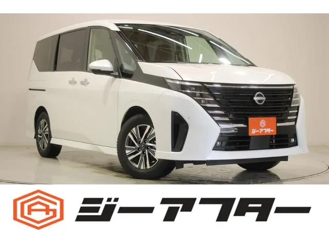 Nissan SERENA E-POWER HIGHWAY STAR V 2025 — фото 1, купить с доставкой в Москву