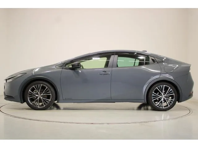 Toyota Prius G 2023 — миниатюра 3