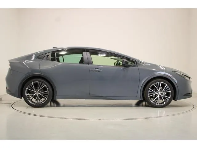 Toyota Prius G 2023 — миниатюра 4