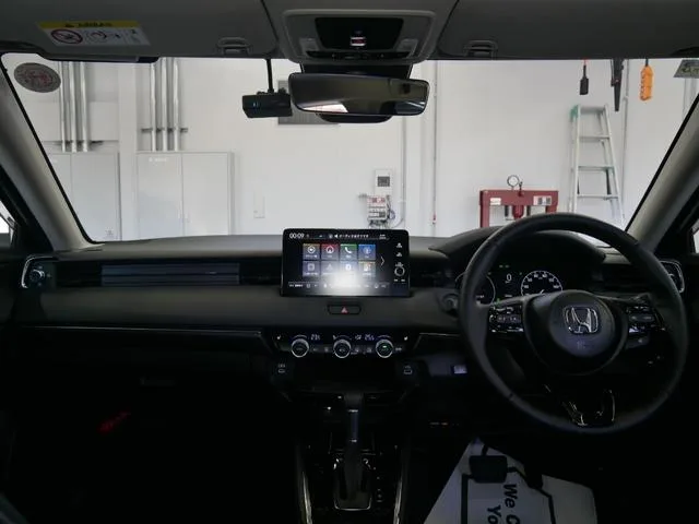 Honda VEZEL E:HEV Z 2025 — миниатюра 2