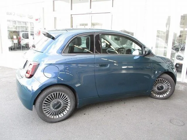 Fiat 500e POP 2023 — миниатюра 2