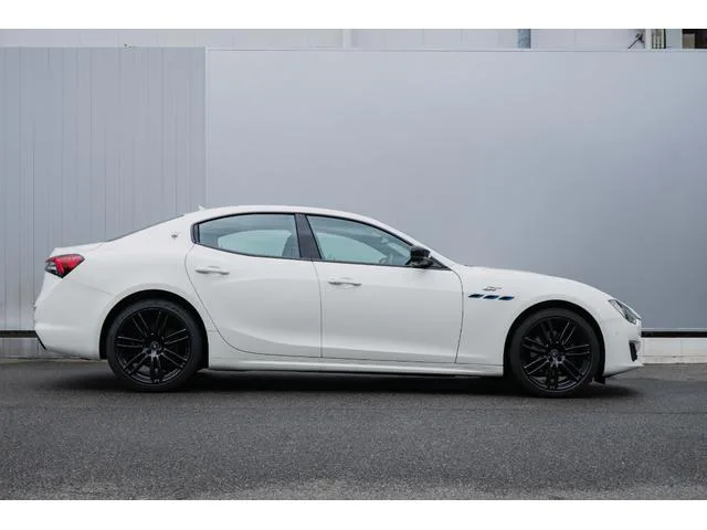 Maserati GHIBLI GT HYBRID 2024 — миниатюра 3