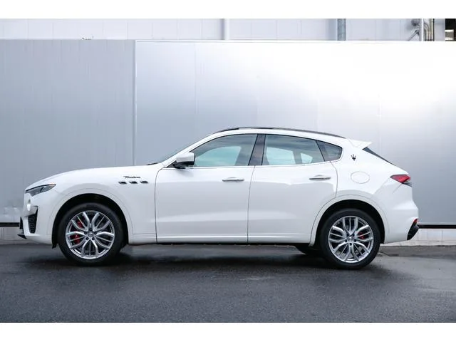 Maserati Levante MODENA 2022 — миниатюра 2