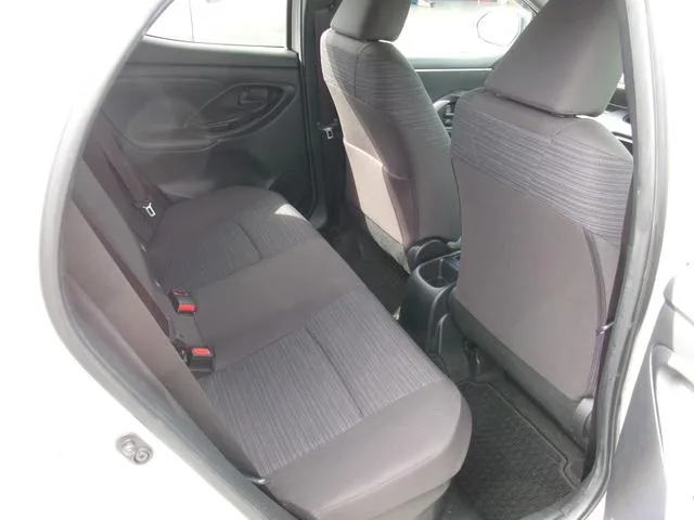 Toyota Yaris HYBRID Z 2023 — миниатюра 4