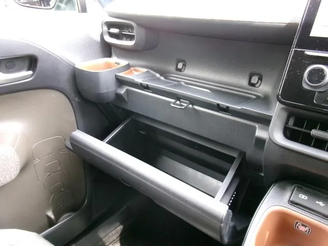 Toyota SIENTA Z 2022 — миниатюра 5