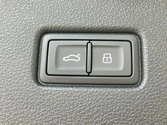 Audi Q5 Sportback 40TDI QUATTRO S LINE 2025 — миниатюра 3
