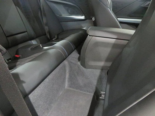 BMW 2 Series 220I COUPE M SPORT 2023 — миниатюра 3