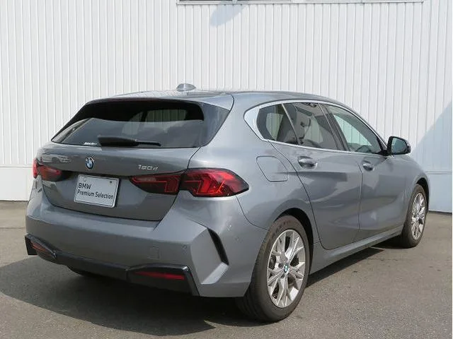 BMW 1 Series 120D 2025 — миниатюра 3