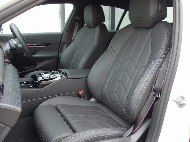 BMW 5 Series 523D X DRIVE M-SPORT 2025 — миниатюра 4