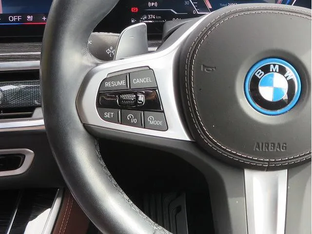 BMW X5 X DRIVE 50E M-SPORT 2023 — миниатюра 4