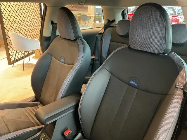 MINI MINI COOPER S CLASSIC TRIM 2024 — миниатюра 4