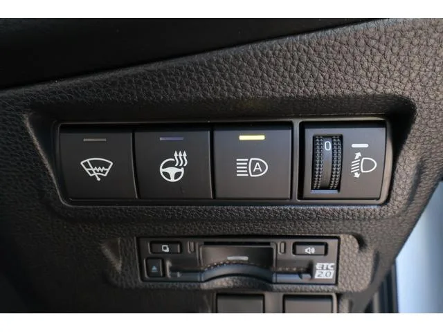 Toyota CorollaCross HYBRID Z 2025 — миниатюра 2