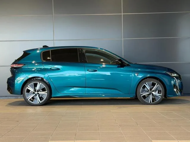 Peugeot 308 GT HYBRID 2025 — миниатюра 3