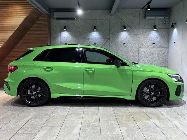 Audi RS3 SPORTBACK BASE GRADE 2023 — миниатюра 4