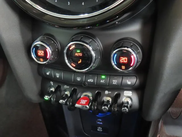 MINI MINI COOPER PREMIUM PLUS PACKAGE CLASSIC TRIM 2023 — миниатюра 5